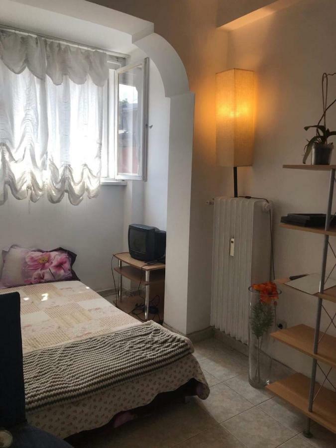 Central Apartment Sofia Buitenkant foto